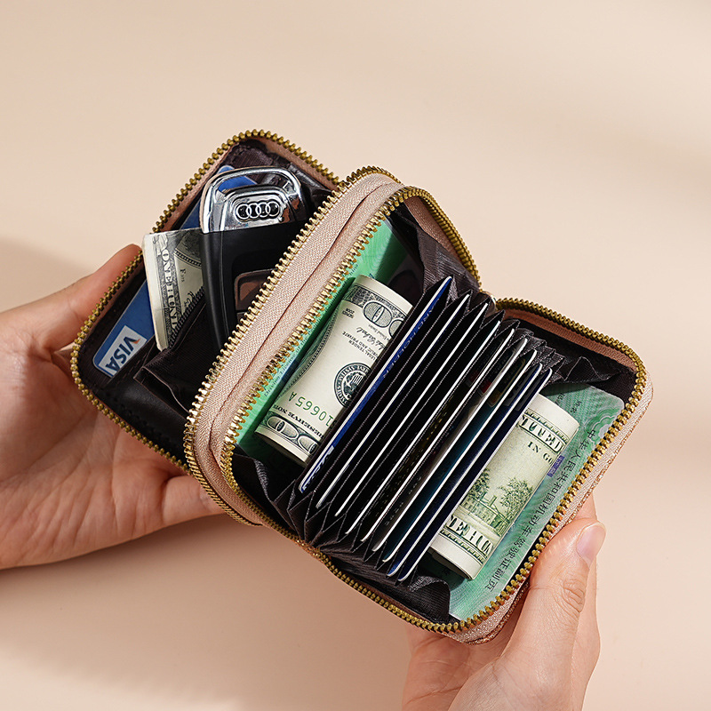 K-poB  Figure  Wallets Women G - огляд і ціна Index Card Holder